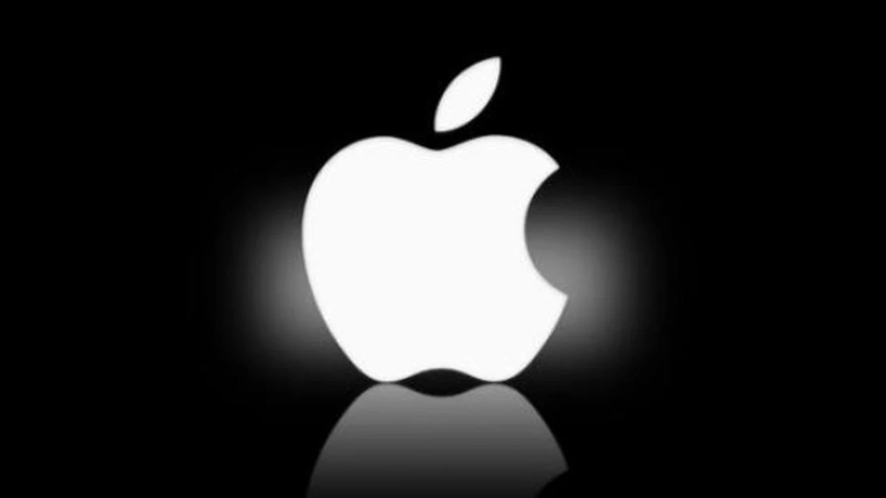 أبل تطور نظام البحث Spotlight باستخدام الذكاء الاصطناعي في الآيفون وماك